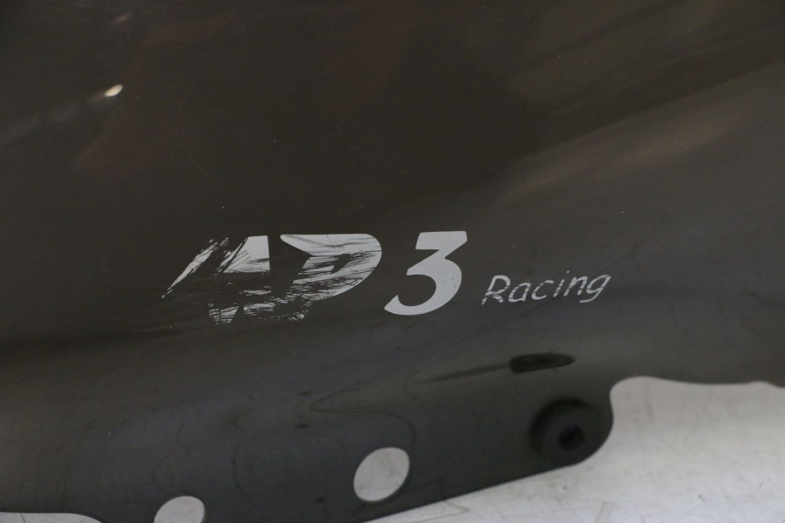 photo de WINDSCREEN PIAGGIO MP3 RL 250 (2006 - 2010) - High-resolution close-up