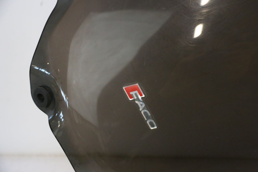 photo de WINDSCREEN PIAGGIO MP3 RL 250 (2006 - 2010) - Detailed visual inspection