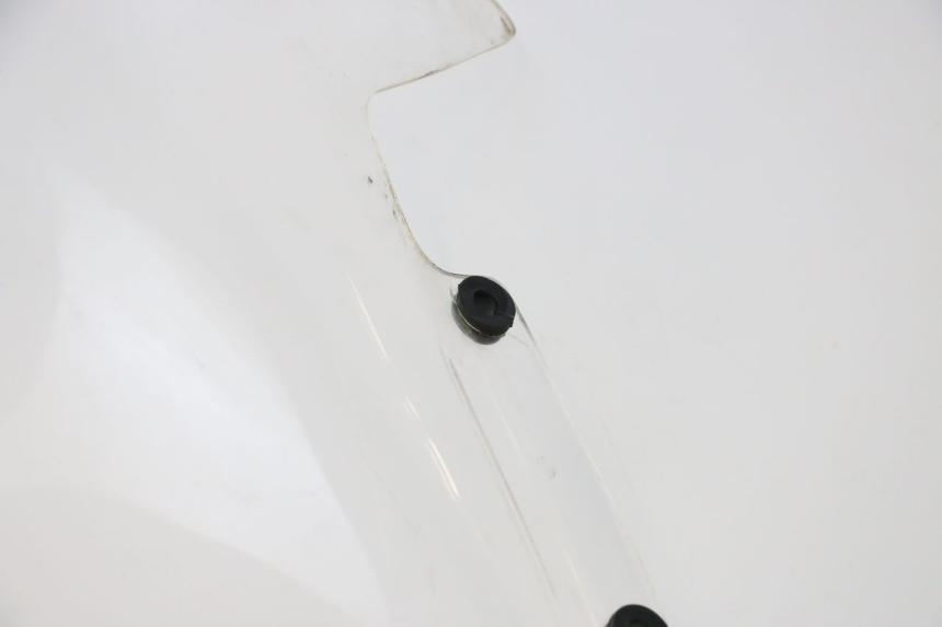 photo de WINDSCREEN PIAGGIO MP3 125 (2006 - 2014) - Distinctive features