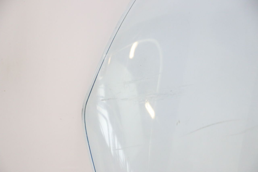 photo de WINDSCREEN PIAGGIO MP3 125 (2006 - 2014) - Focus on structure
