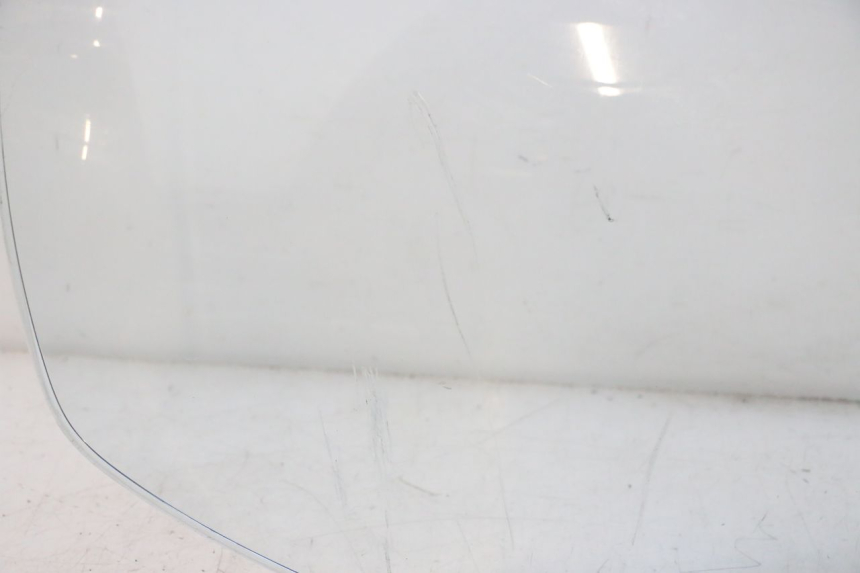 photo de WINDSCREEN PIAGGIO MP3 125 (2006 - 2014) - Main view