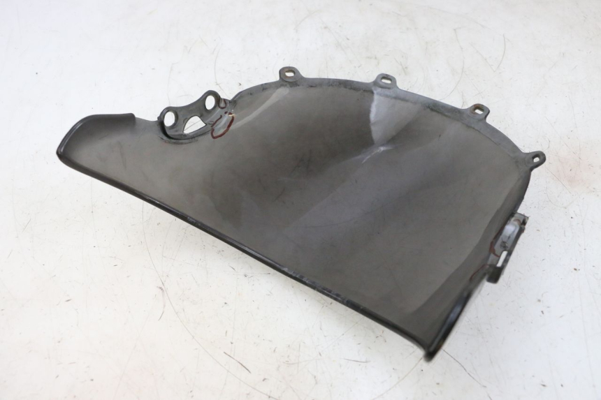 photo de WINDSCREEN HONDA NSR R 125 (1994 - 2003) - Fixing points details