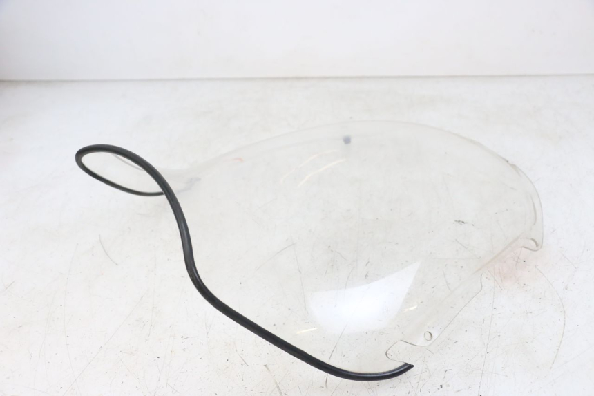 photo de WINDSCREEN HONDA NTV DEAUVILLE 650 (1998 - 2001) - Fixing points details