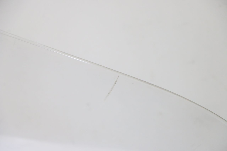 photo de WINDSCREEN PIAGGIO NRG POWER PUREJET 50 (2018 - 2021) - Detailed visual inspection