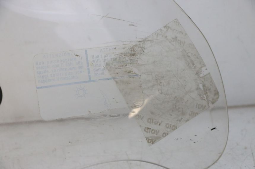 photo de WINDSCREEN PIAGGIO VESPA LX IE 125 (2010 - 2012) - High-resolution close-up