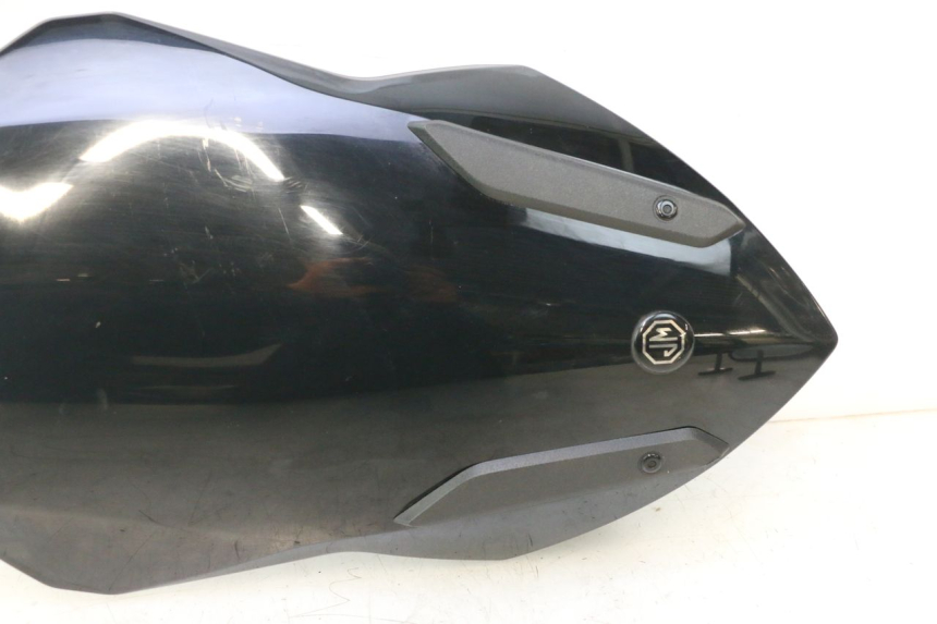 photo de WINDSCREEN JM MOTORS R-MAX TECH 50 (2024 - 2026) - Focus on structure