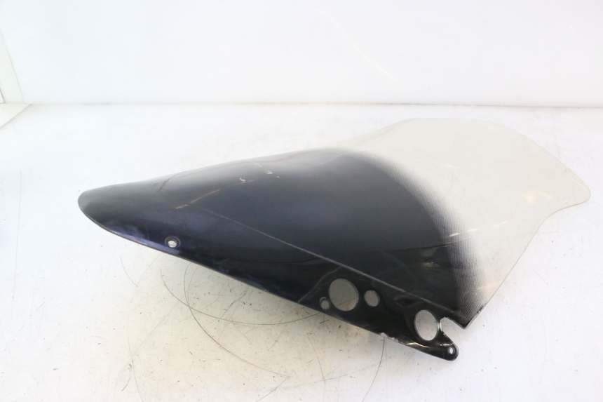 photo de WINDSCREEN RAZZO STEED 125 (2012 - 2018) - Fixing points details