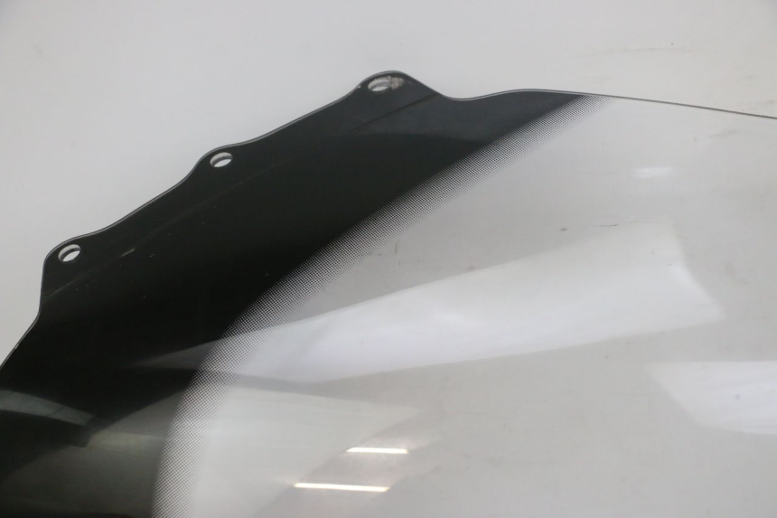 photo de WINDSCREEN SUZUKI BURGMAN 125 (2018 - 2021) - Markings and original references