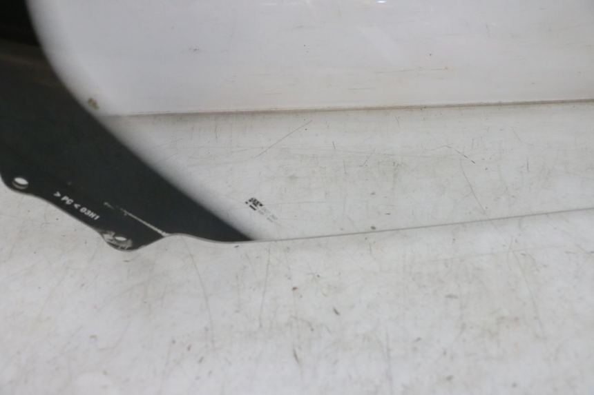 photo de WINDSCREEN SUZUKI BURGMAN 125 (2018 - 2021) - Additional view of the item