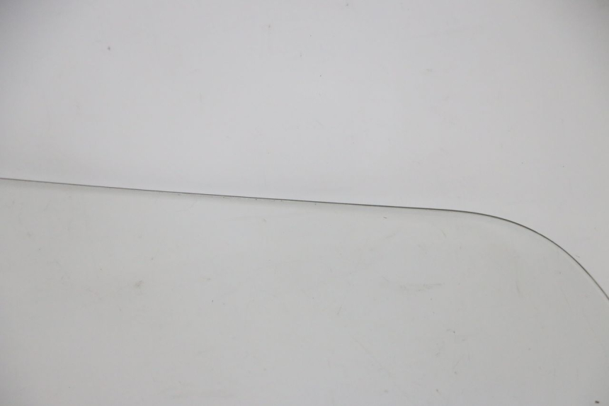 photo de WINDSCREEN SUZUKI BURGMAN 125 (2018 - 2021) - Component zoom