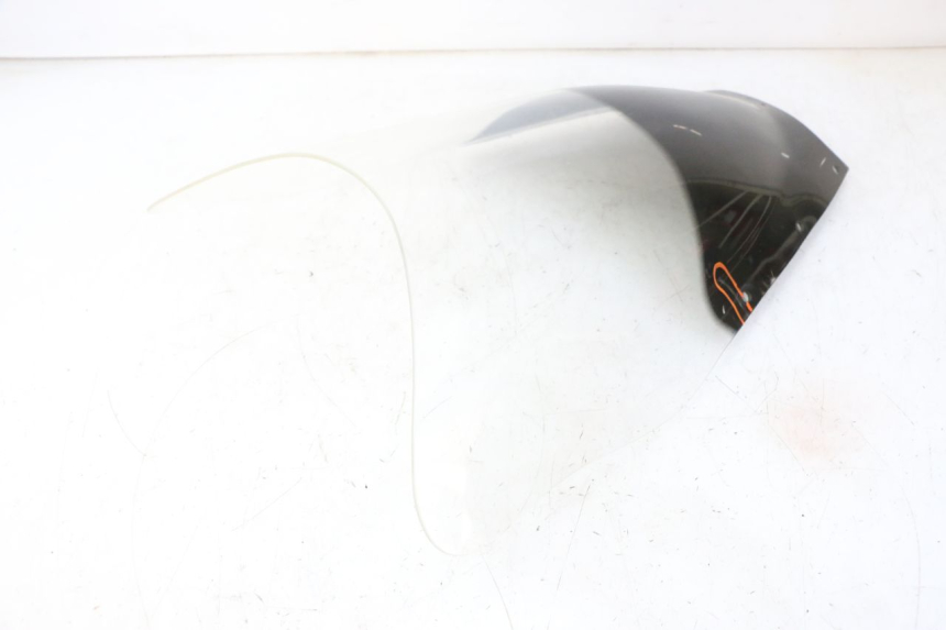 photo de WINDSCREEN YAMAHA TDM ABS 900 (2002 - 2014) - Focus on structure