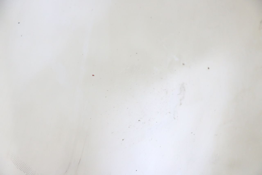 photo de WINDSCREEN SUZUKI UH BURGMAN 125 (2002 - 2006) - Component detail