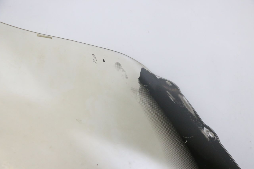 photo de WINDSCREEN SUZUKI UH BURGMAN 125 (2002 - 2006) - Supplementary product photo