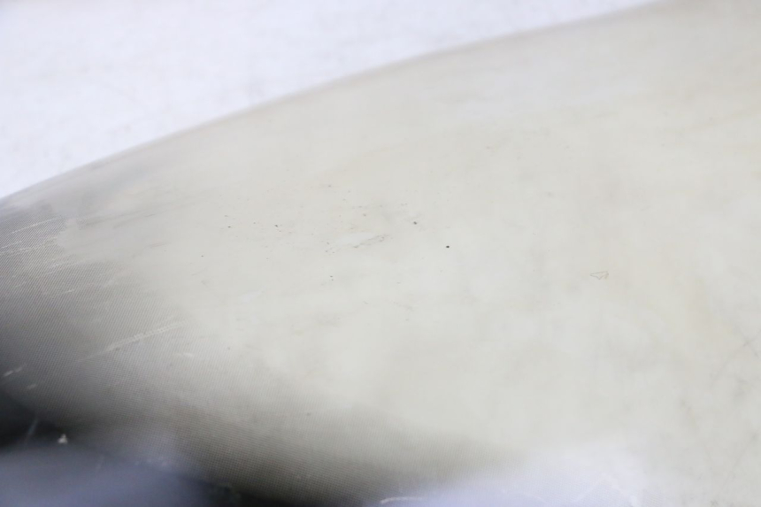 photo de WINDSCREEN SUZUKI UH BURGMAN 125 (2002 - 2006) - Surface and material condition