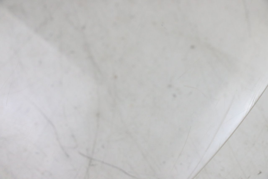 photo de WINDSCREEN PIAGGIO VESPA GTS SUPER IE 125 (2009 - 2016) - Checked used part