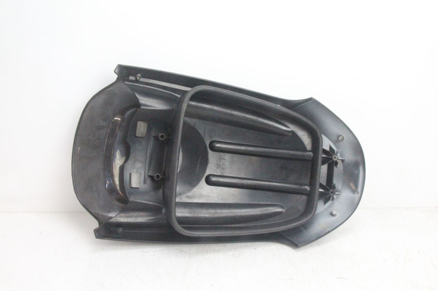 photo de WINDSCREEN YAMAHA WAVE RUNNER GP R 1200 (2000 - 2003) - Markings and original references