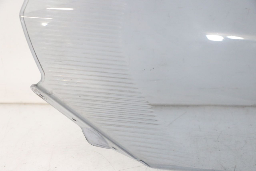 photo de WINDSCREEN YAMAHA X-MAX XMAX 125 (2010 - 2013) - High-resolution close-up