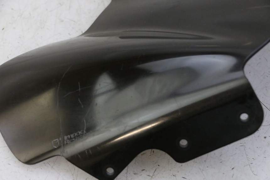 photo de WINDSCREEN YAMAHA X-MAX XMAX 125 (2010 - 2013) - High-resolution close-up