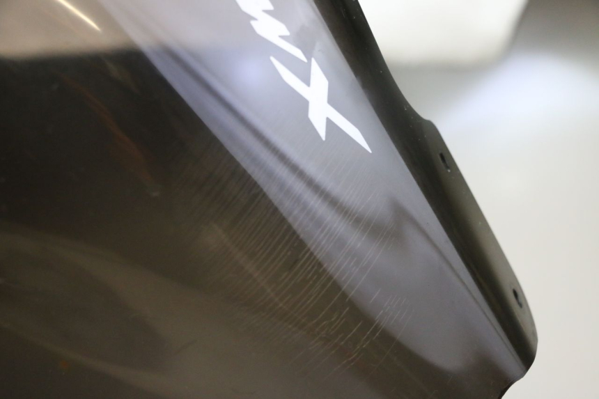 photo de WINDSCREEN YAMAHA X-MAX XMAX 125 (2010 - 2013) - Technical close-up