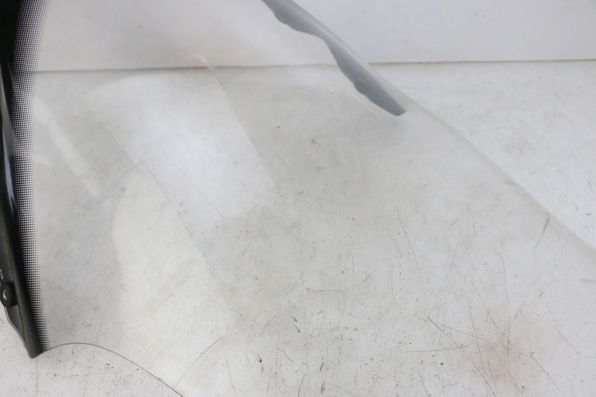 photo de WINDSCREEN PIAGGIO X10 125 (2012 - 2017) - Alternative perspective