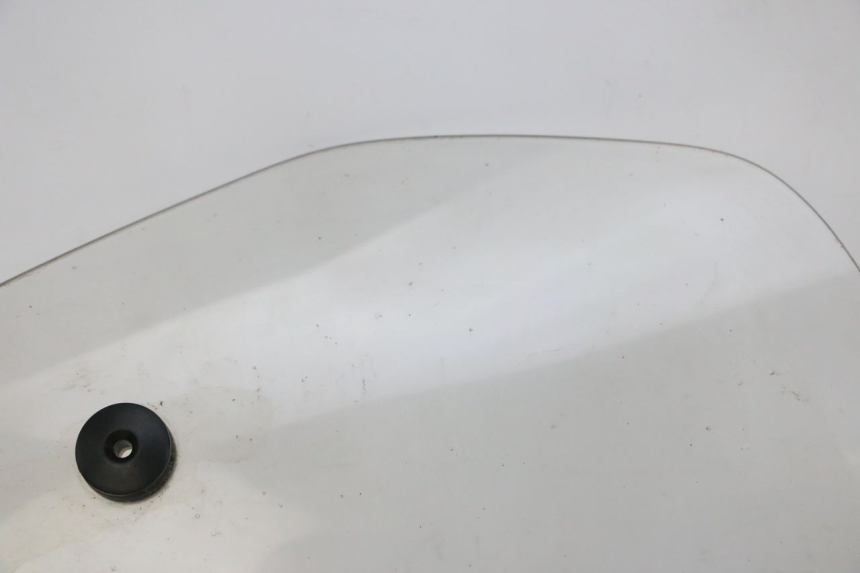 photo de WINDSCREEN PIAGGIO X9 EVOLUTION 125 (2003 - 2007) - Alternative perspective