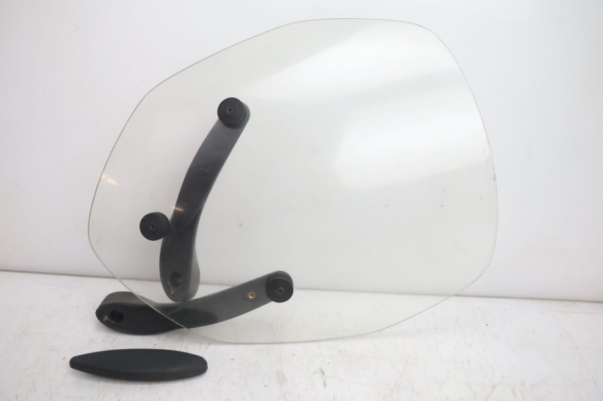photo de WINDSCREEN PIAGGIO X9 EVOLUTION 125 (2003 - 2007) - Alternative perspective