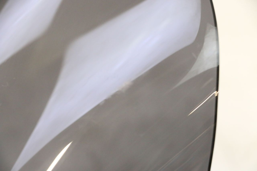 photo de WINDSCREEN YAMAHA XJR 1300 (1998 - 2002) - Distinctive features