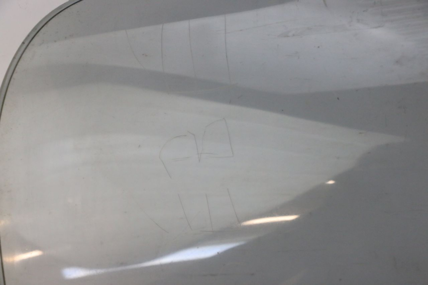 photo de WINDSCREEN YAMAHA X-MAX XMAX ABS 250 (2010 - 2014) - Supplementary product photo