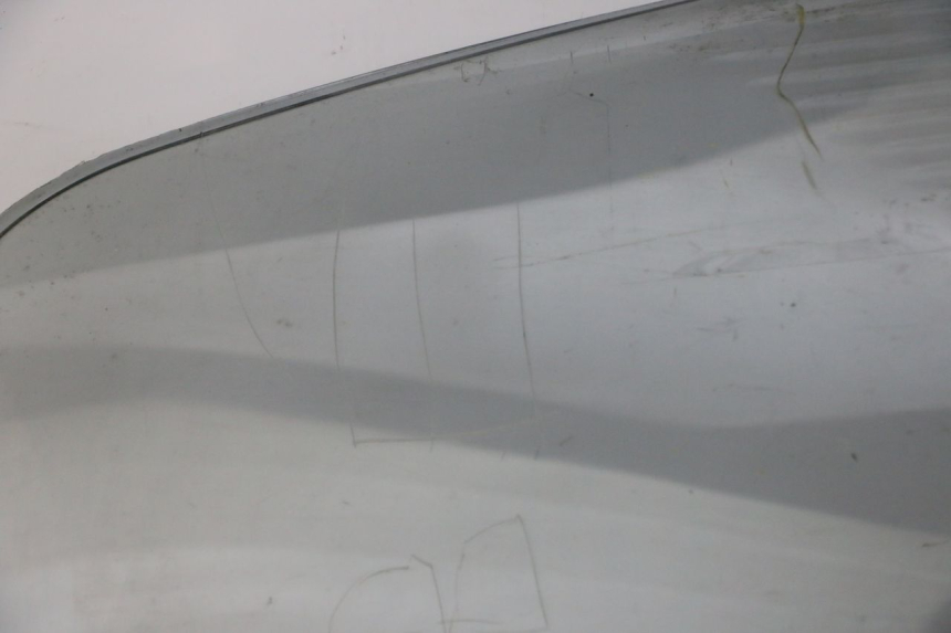 photo de WINDSCREEN YAMAHA X-MAX XMAX ABS 250 (2010 - 2014) - Detailed visual inspection