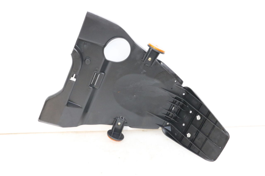photo de REAR UNDERTRAY DAELIM A-FOUR 2T 50 (2005 - 2012) - Component detail