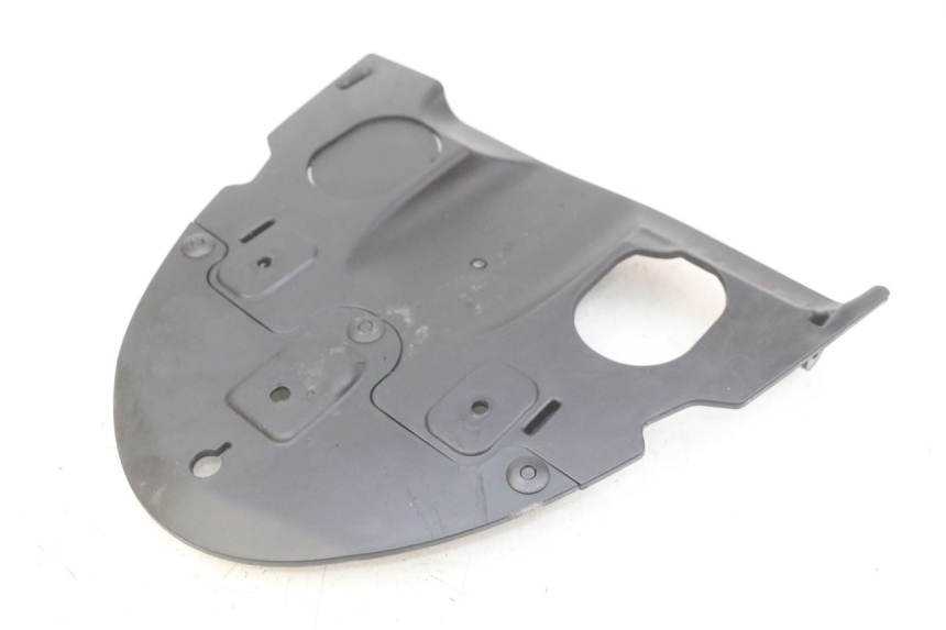 photo de REAR WHEEL HUGGER KYMCO AGILITY 16+ 4T 50 (2018 - 2023) - Product overview