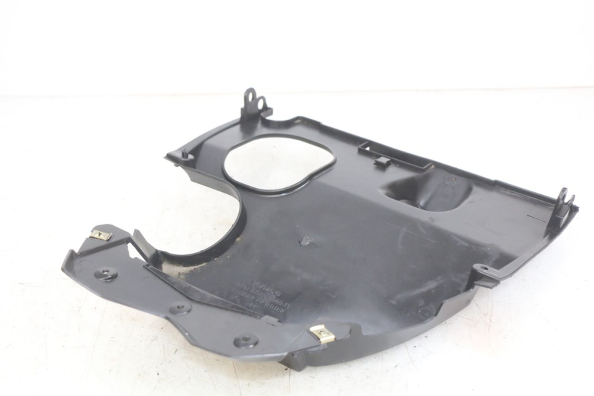 photo de REAR WHEEL HUGGER KYMCO AGILITY NAKED RENOUVO 2T 50 (2011 - 2018) - Alternative perspective