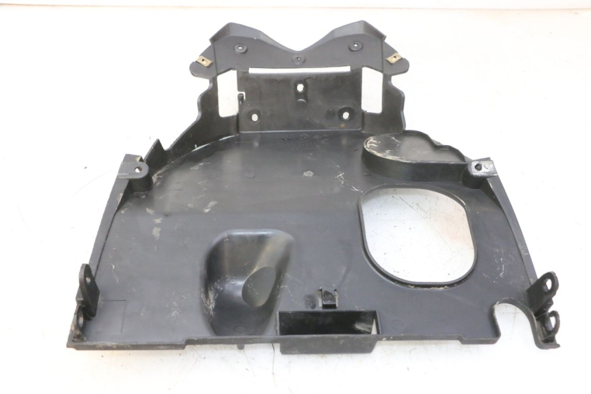 photo de REAR WHEEL HUGGER KYMCO AGILITY NAKED RENOUVO 2T 50 (2011 - 2018) - Alternative perspective