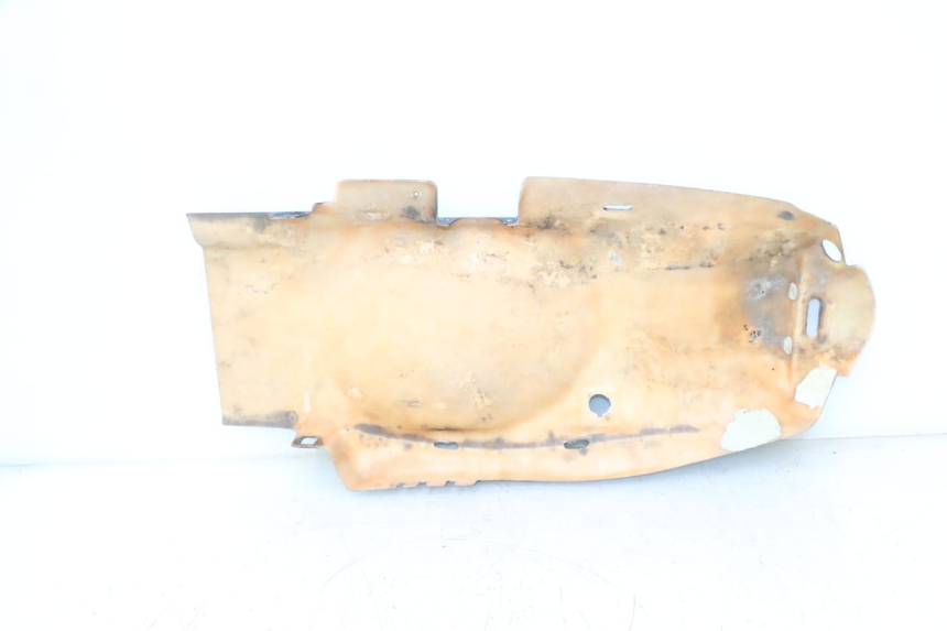 photo de REAR UNDERTRAY HONDA CB F HORNET 600 (2005 - 2006) - Surface and material condition