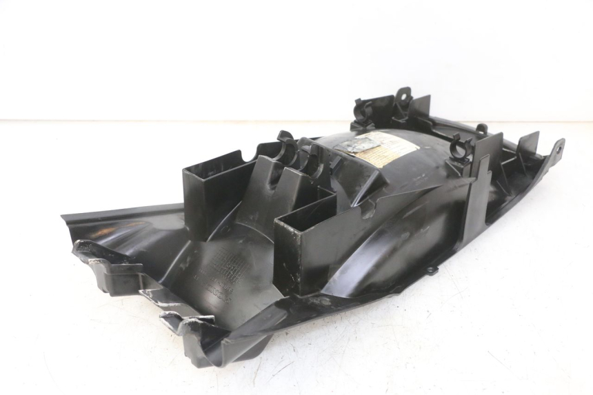 photo de REAR UNDERTRAY HONDA CBF 500 (2004 - 2007) - Zoom on usage condition