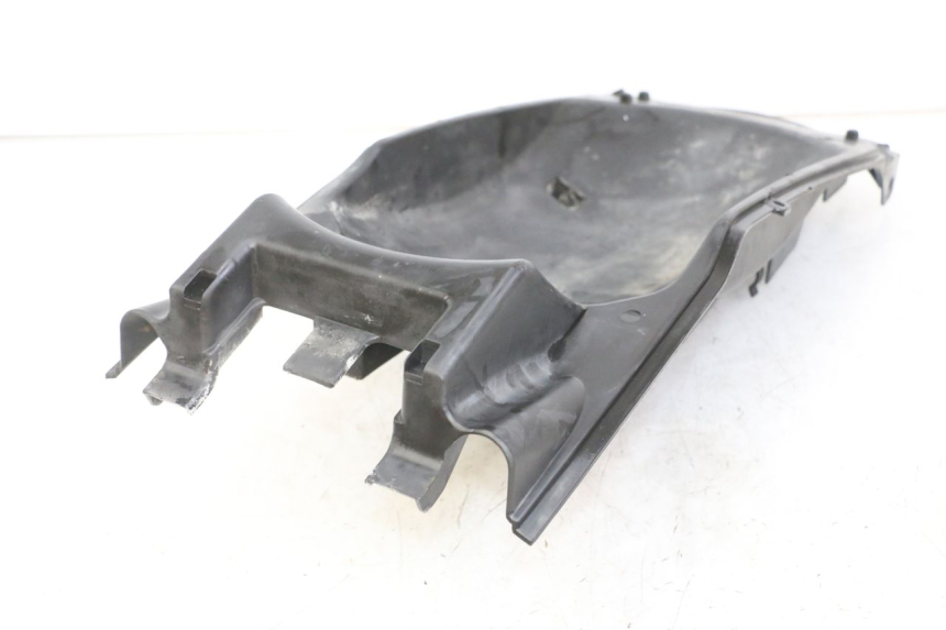 photo de REAR UNDERTRAY HONDA CBF 500 (2004 - 2007) - Surface and material condition