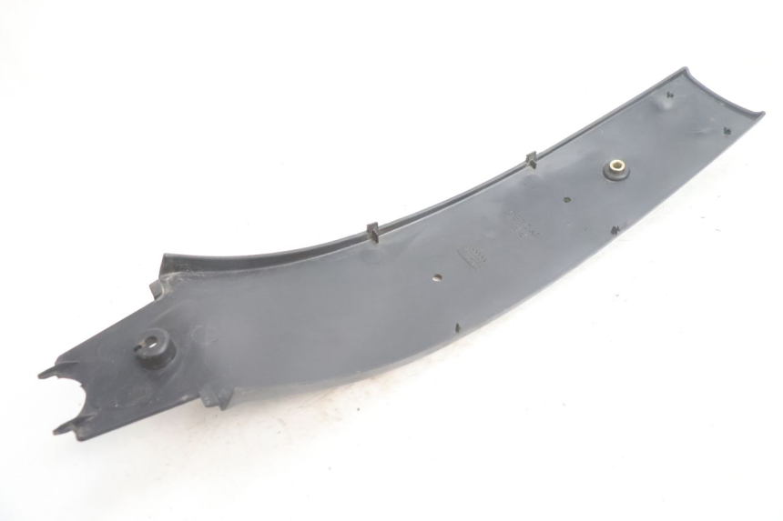 photo de REAR UNDERTRAY MBK DAKOTA 50 (2003 - 2008) - Fixing points details