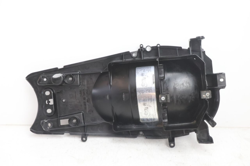 photo de REAR UNDERTRAY KAWASAKI ER-6 ER6 N 650 (2005 - 2009) - Zoom on usage condition