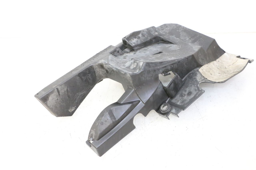 photo de REAR UNDERTRAY YAMAHA FZ6 FAZER S2 600 (2007 - 2011) - Zoom on usage condition