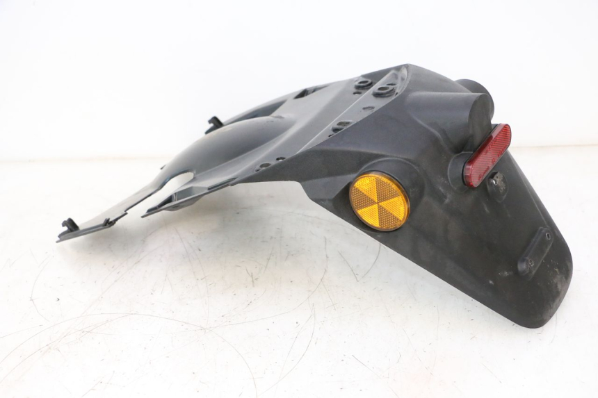 photo de REAR WHEEL HUGGER PEUGEOT KISBEE 2T 50 (2010 - 2017) - Alternative perspective