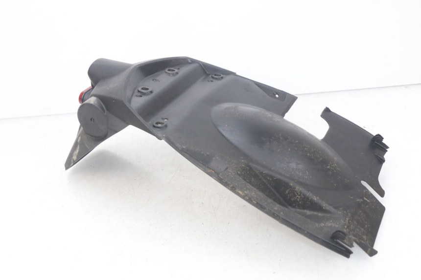 photo de REAR WHEEL HUGGER PEUGEOT KISBEE 4T 50 (2010 - 2017) - Zoom on usage condition