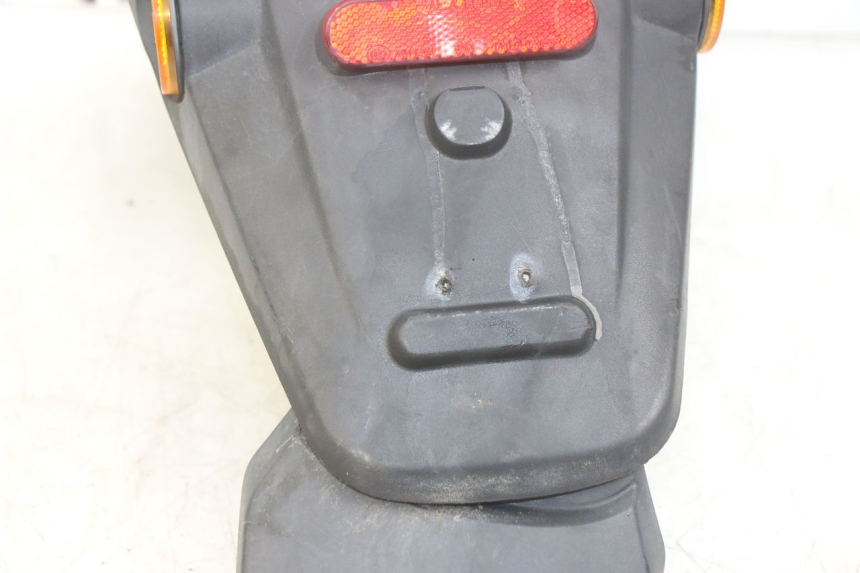 photo de REAR WHEEL HUGGER PEUGEOT KISBEE 4T 50 (2010 - 2017) - Surface and material condition