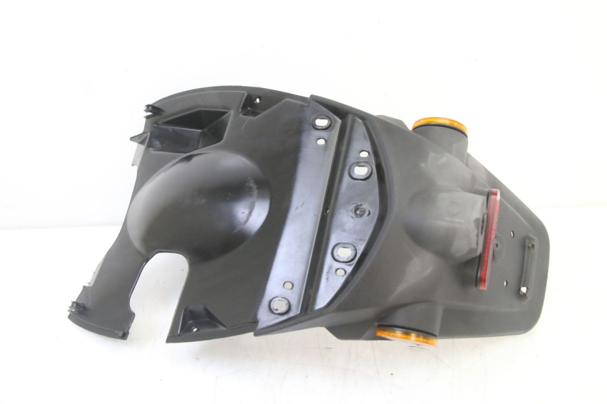 photo de REAR WHEEL HUGGER PEUGEOT KISBEE 4T 50 (2018 - 2022) - Alternative perspective