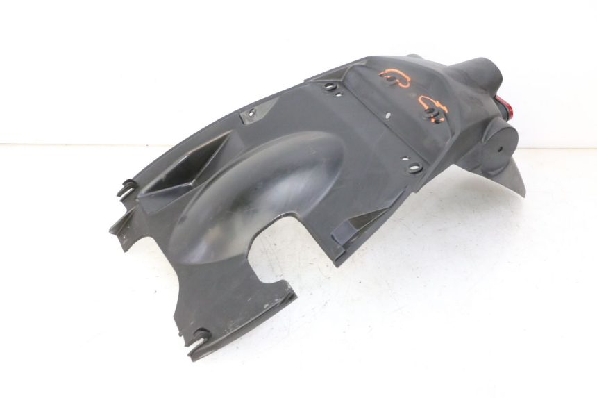 photo de REAR WHEEL HUGGER PEUGEOT KISBEE 4T 50 (2018 - 2022) - Product overview