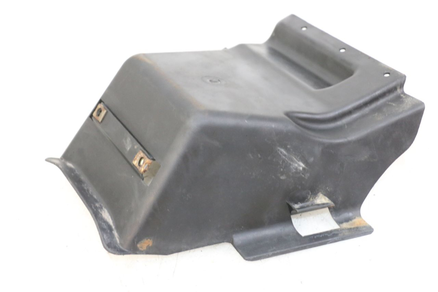 photo de REAR UNDERTRAY KYMCO STRYKER OFF ROAD 125 (1999 - 2005) - Alternative perspective