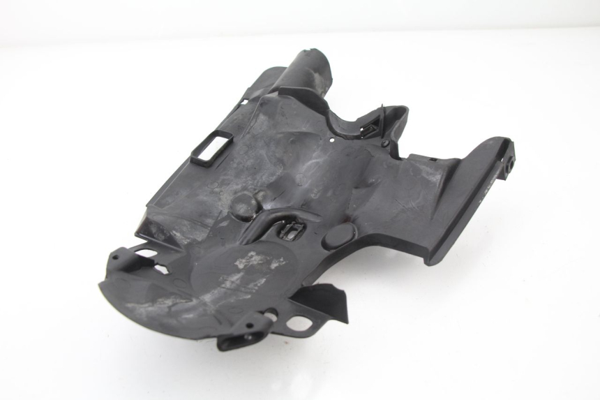 photo de REAR UNDERTRAY PEUGEOT LOOXOR 50 (2001 - 2004) - Technical close-up