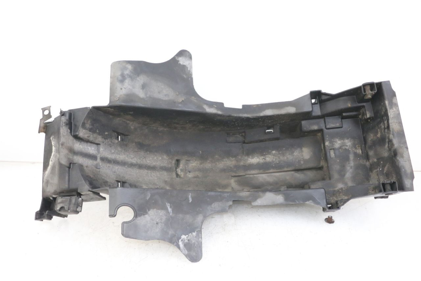 photo de REAR WHEEL HUGGER HONDA NTV DEAUVILLE 650 (1998 - 2001) - Product overview