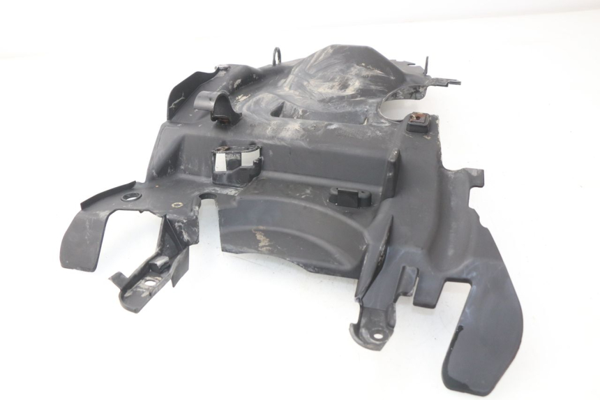 photo de REAR UNDERTRAY MBK OVETTO 4T 50 (2008 - 2016) - Zoom on usage condition