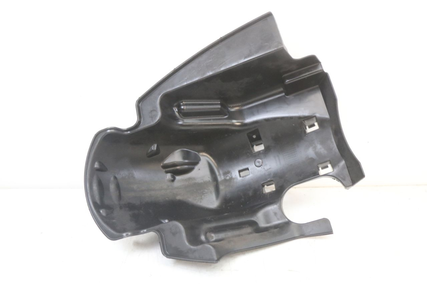 photo de REAR UNDERTRAY PEUGEOT DJANGO 125 (2014 - 2017) - Fixing points details