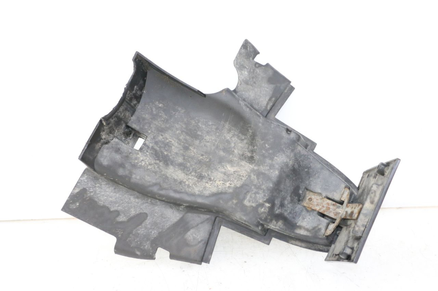 photo de REAR WHEEL HUGGER PEUGEOT TKR TREKKER FURIOUS 50 (2005 - 2014) - Zoom on usage condition